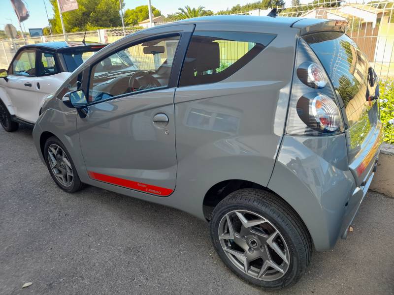 Sans permis six fours